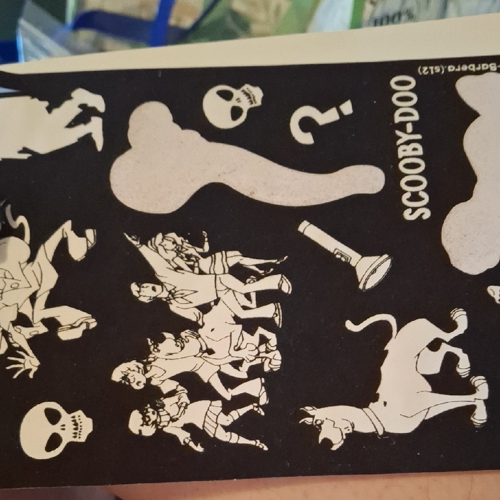 Scooby Doo Velvet Sticker Set - Picture 4 of 4